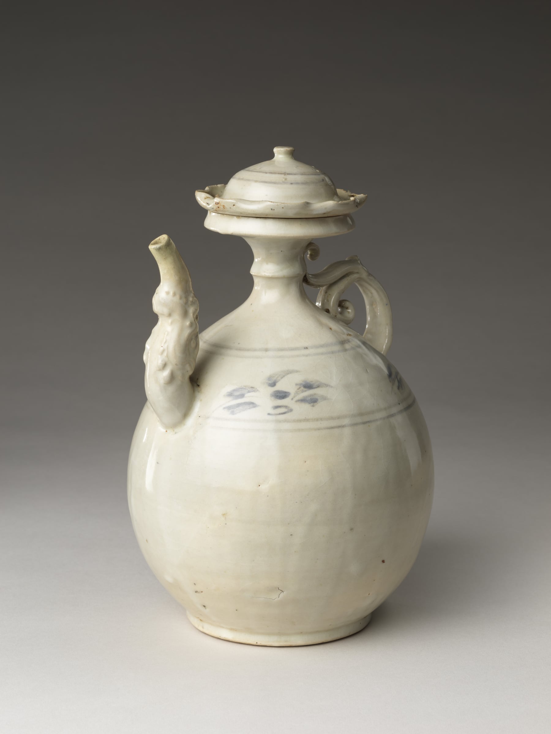Ewer with Makara Spout / 陈朝摩羯形流陶执壶